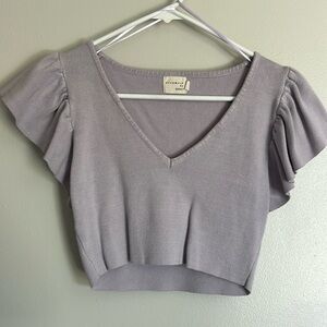Cute cropped lavender ruffled sleeve